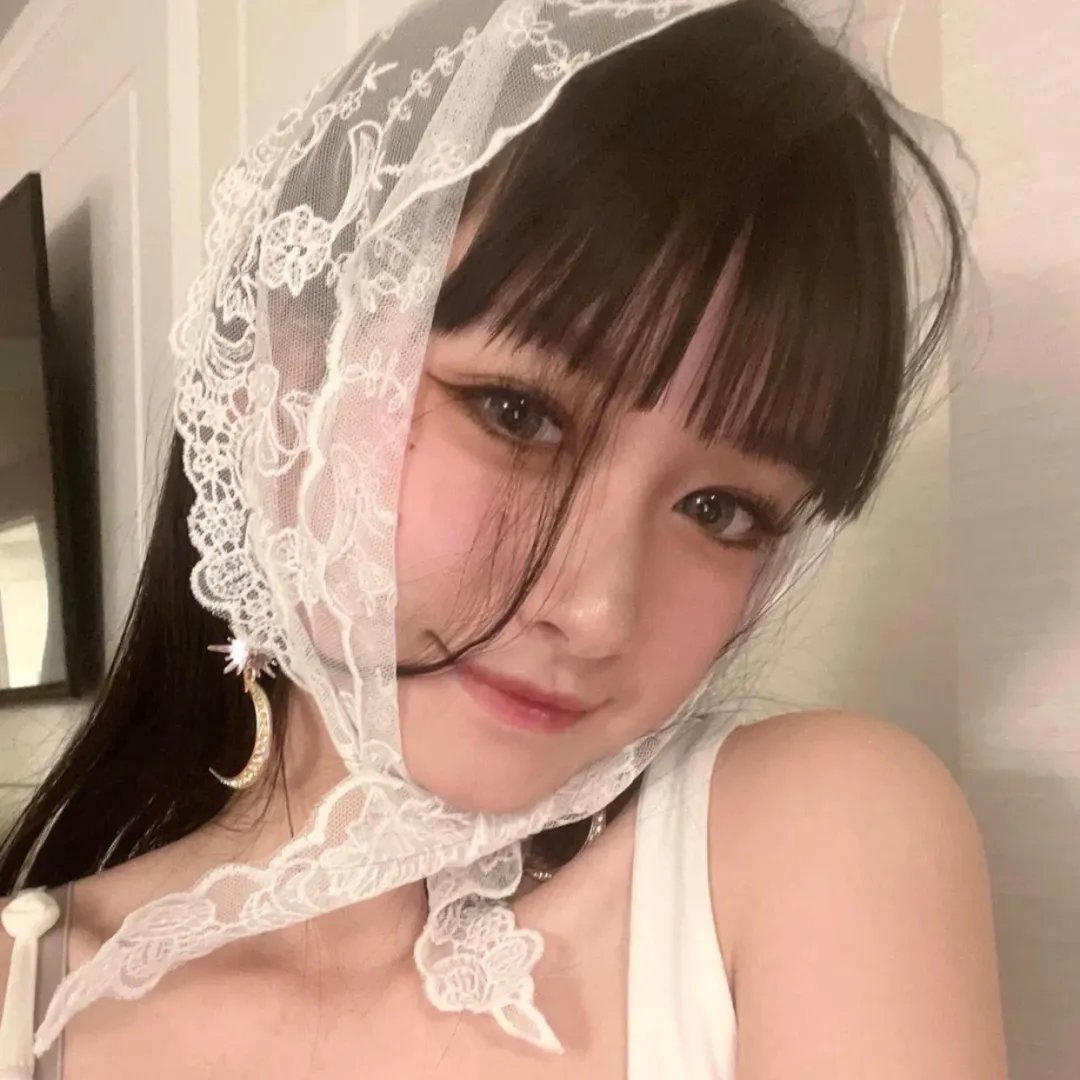 龙月